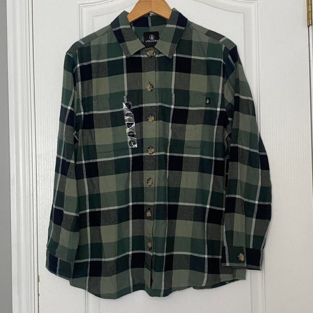 Volcom green and‎ black flannel shirt Small